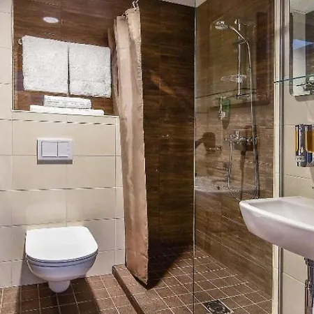 Apartment Near Old Town *
